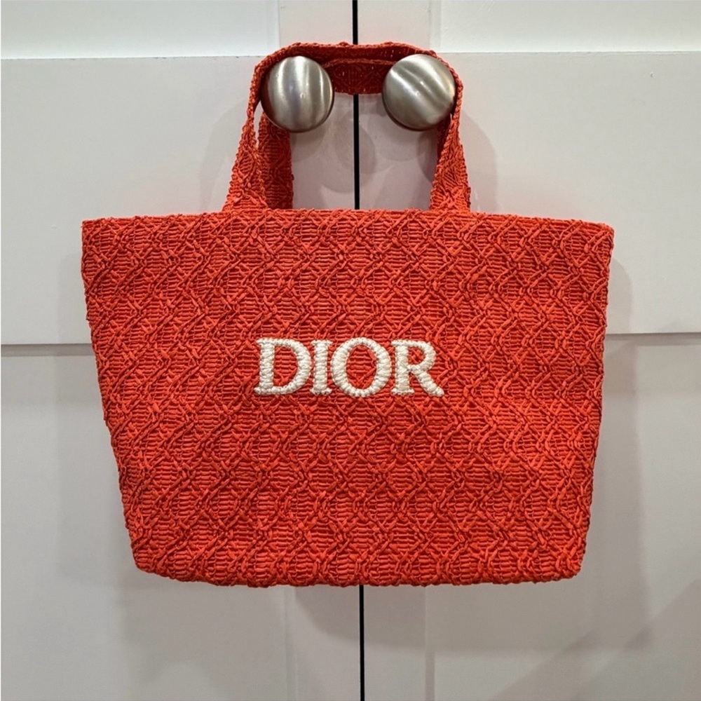 New! Limited Edition Dior Beauty Raffia Tote